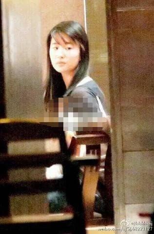 Hình ảnh trong quá khứ của Lưu Diệc Phi bị đào mộ, gây thất vọng vì nhan sắc thật không hề có khí chất thần tiên tỷ tỷ-2