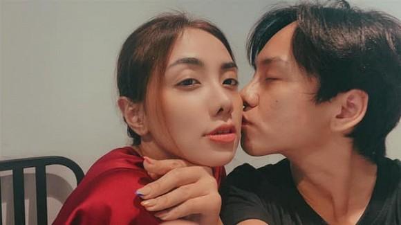 Người quen nhờ mẹ chuyển lời khuyên kém duyên về tình yêu, Miko Lan Trinh bức xúc: Thứ rắn độc-1