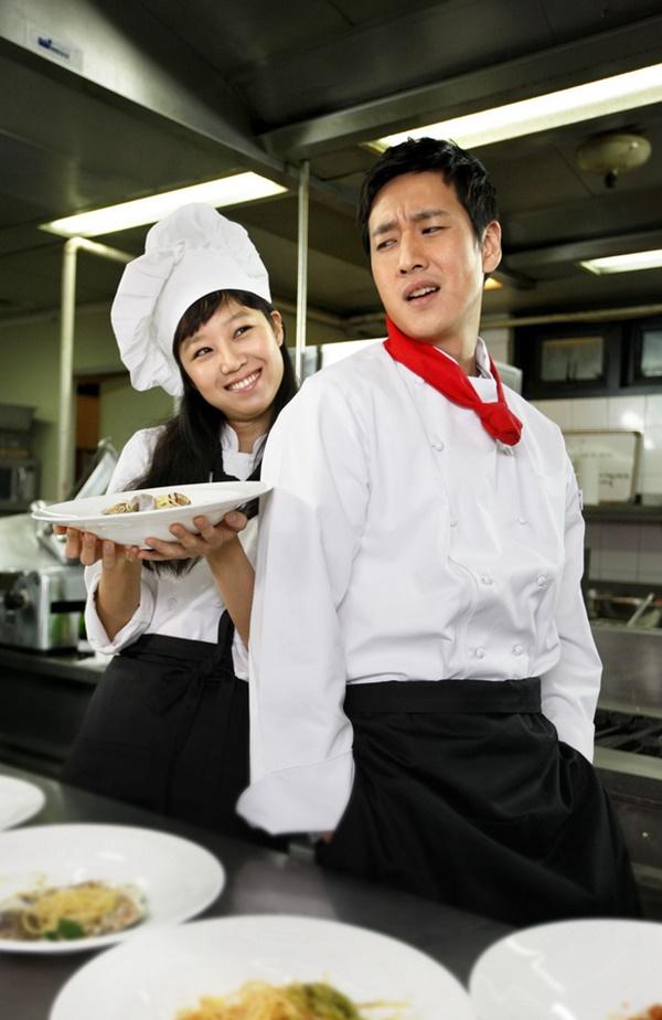 Nghịch cảnh dàn sao Tiệm Cà Phê Hoàng Tử sau 13 năm: Hội sao nữ bê bối, sao nam thắng Oscar, 2 nghệ sĩ qua đời thảm khốc-9