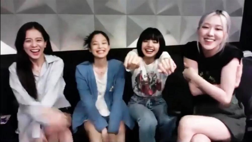 BLACKPINK video call Selena Gomez, fan hoang mang MV liệu có chất như lời đồn?-3