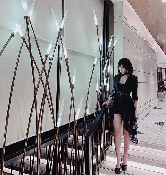 Bạn gái Karik cũng là một yêu nữ hàng hiệu không phải dạng vừa-10