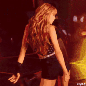 Bên cạnh Sunmi và HyunA, nữ hoàng sân khấu nào khiến fan phát cuồng mọi lúc?-2