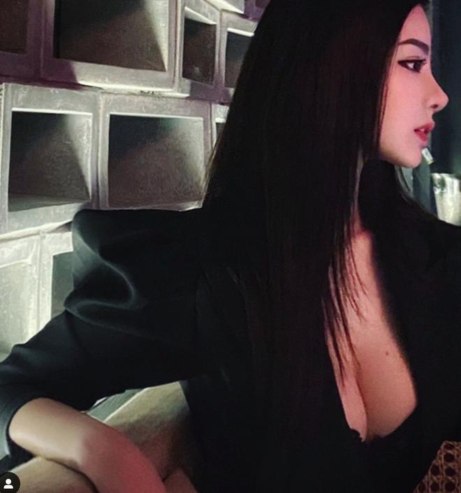 Bạn gái Karik đáp trả đã nét còn căng khi bị chê phẫu thuật nhựa như búp bê-9