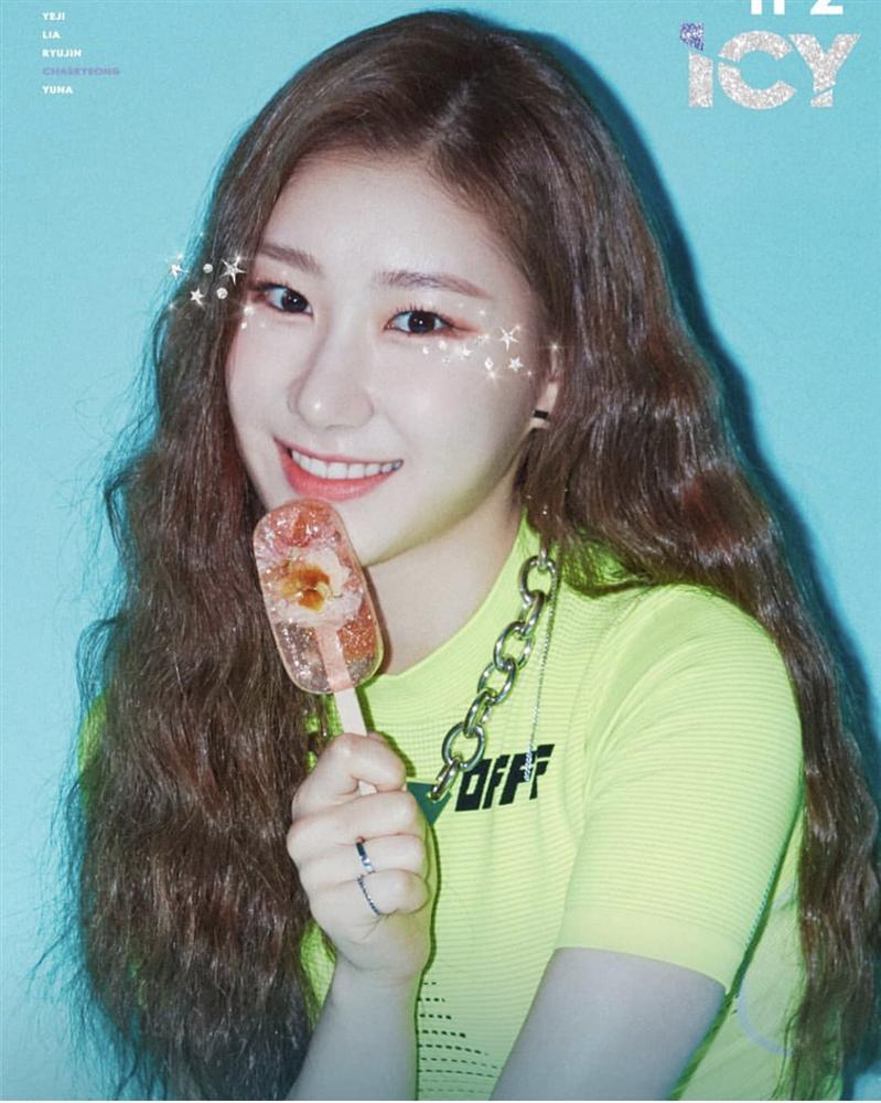 Giờ đây là nữ thần K-Pop, mấy ai biết thuở debut họ bị chê xấu thậm tệ ra sao-10