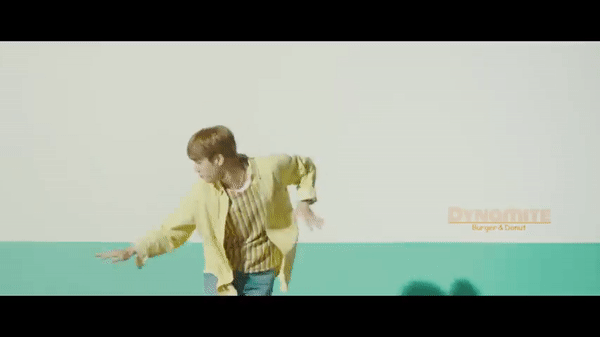 Tung MV B-side cho DYNAMITE, BTS chứng tỏ siêu năng lượng đi làm như đi chơi-8