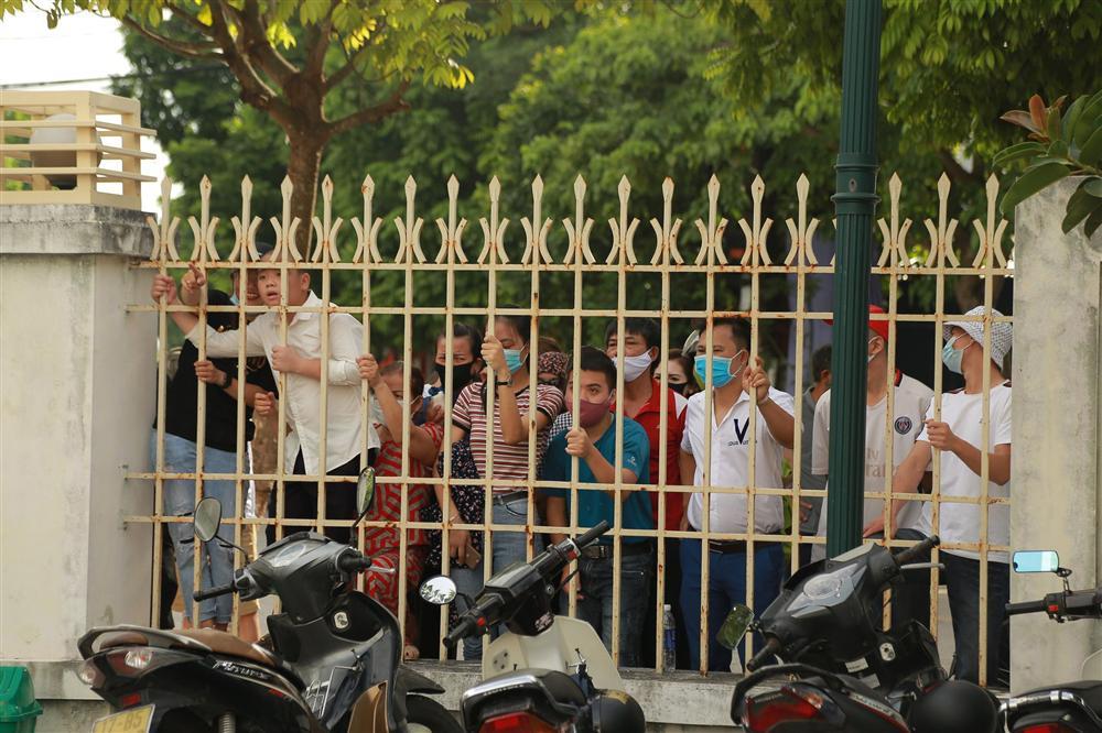 Xét xử vợ chồng Đường Nhuệ tội hành hung phụ xe khách tại nhà riêng-6