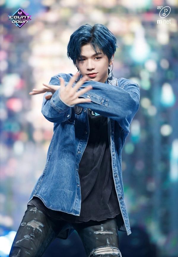 Hội nam idols mắt mèo khiến fan không uống rượu mà sao quá say!-12