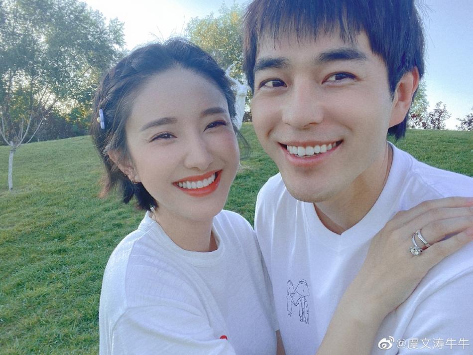 Sao Hoa ngữ đón Thất Tịch: Triệu Lệ Dĩnh cô đơn, Châu Kiệt Luân hạnh phúc bên vợ-8