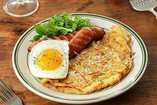 Bánh khoai tây chiên ngon đến ngỡ ngàng, ăn bữa sáng hay bữa xế đều hợp lý