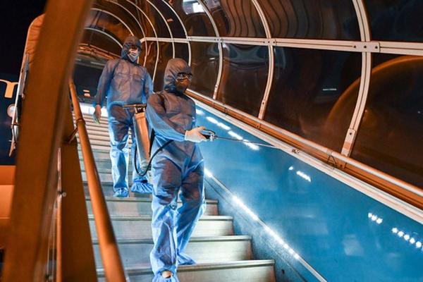 2 người từ Việt Nam sang Hàn Quốc dương tính Covid-19, 15 nhân viên hàng không cách ly khẩn cấp-1