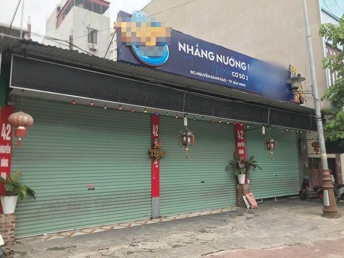 Sau tất cả, vợ chủ quán Nhắng Nướng đến tận nhà xin lỗi nữ khách hàng bị bắt quỳ gối-2