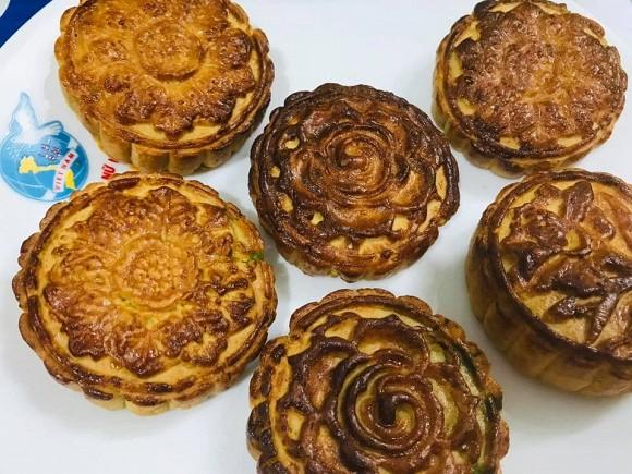 Tự làm bánh trung thu thưởng thức nhưng biến thành thảm họa thế này thì... xin thôi!-2