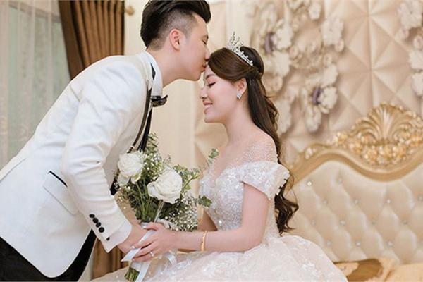 Trọng Hưng bị moi chi tiết bất nhất trong bài văn tố Âu Hà My điên đảo thị phi-4