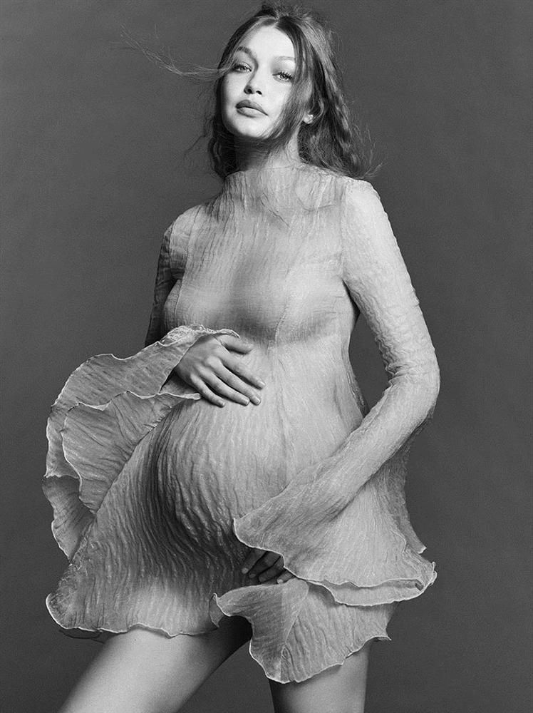 Gigi Hadid gây bão top trend toàn cầu với bộ ảnh khoe bụng bầu-3