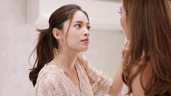 Lén lắp camera ở nhà, tôi run rẩy phát hiện thân phận thật đáng sợ của chị osin-2