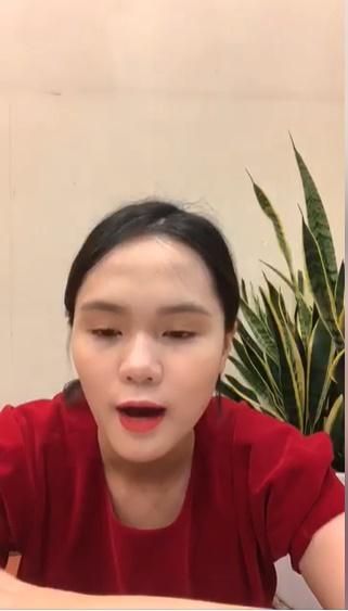 Đang livestream, bà xã Duy Mạnh bị mắng nói chuyện nghe MẮC MỆT-1