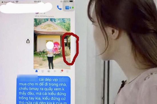 Cô gái 'siêu năng lực', bức ảnh thò ra mỗi cái chân mà khẳng định người yêu ngoại tình