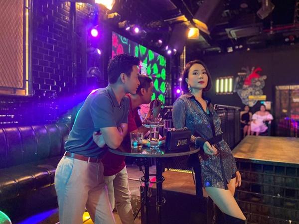 Hồng Diễm đi đu đưa đi với Hồng Đăng, Mạnh Trường thắc mắc khiến nhiều người té xỉu-2