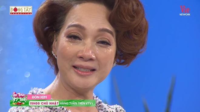 NSND Lê Khanh bật khóc kể chuyện bị sảy thai: Tôi đã không dám sống vì con-1