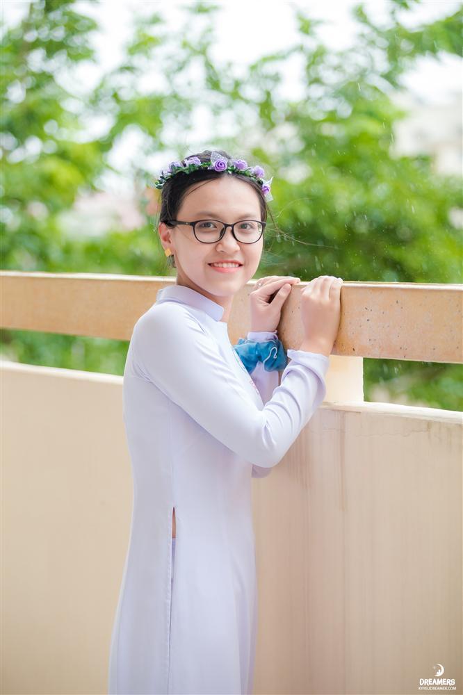 Nữ thủ khoa khối B đạt 29,8 điểm và cuộc sống tự lập suốt 3 năm-1