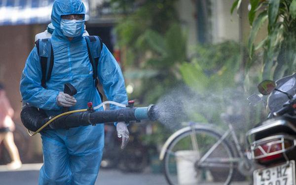 Lịch trình di chuyển của bệnh nhân 1036: Từng tiếp xúc với nhiều ca Covid-19 trước khi phát bệnh-1