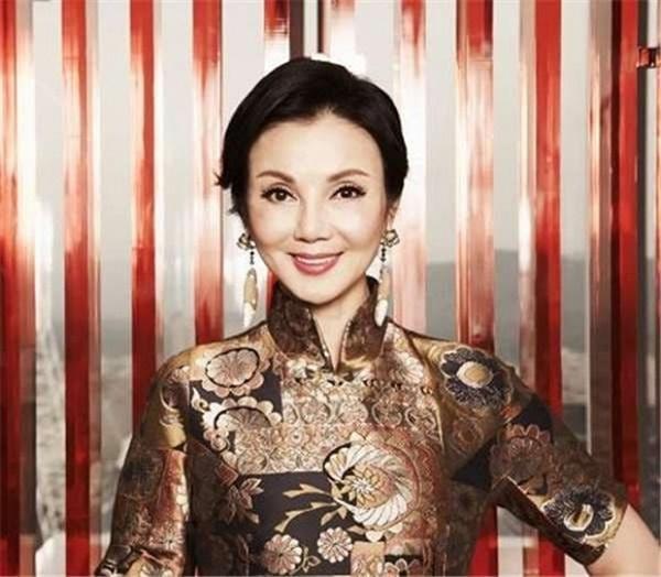 Mỹ nhân phim Quỳnh Dao: Sinh 5 con cho đại gia nhưng bị ép ly hôn, mẹ chồng vung 1,3 nghìn tỷ bồi thường-10