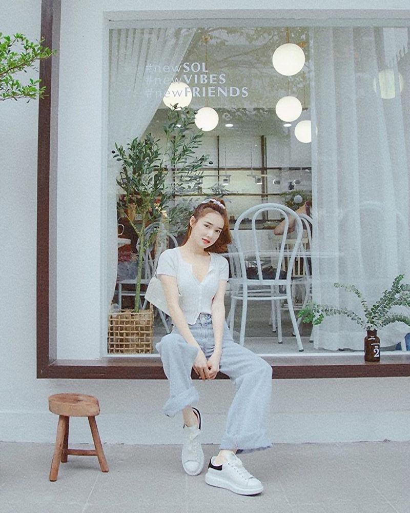 Ngọc Trinh diện áo nửa kín nửa hở sexy - Kỳ Duyên phô diễn đường cong khi có chút tăng cân-7