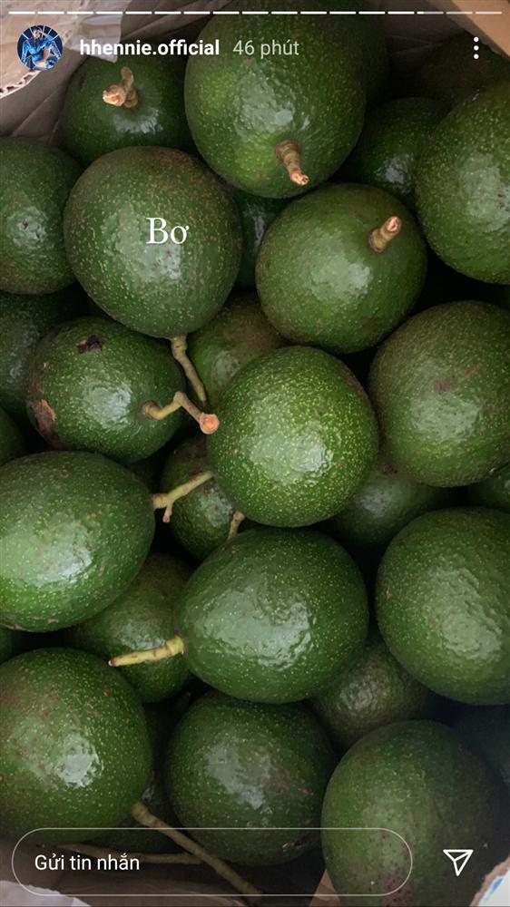 HHen Niê khoe nông sản bố mẹ gửi lên thành phố khiến ai nhìn cũng thích-6