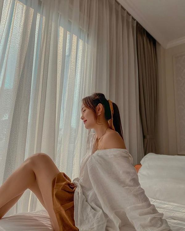 Không đội trời chung nhưng Hồ Ngọc Hà và Minh Hằng lại nhiều lần diện cùng kiểu tóc-4