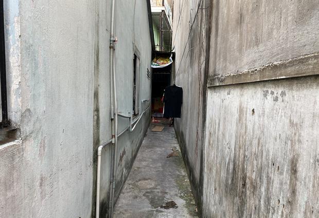 Người kéo chiếc vali chứa thi thể bé sơ sinh ở Sài Gòn: Vali buộc chặt bằng kẽm, lúc đầu tưởng quần áo-3