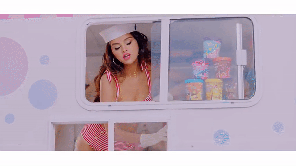 Hậu giảm cân thành công, Selena Gomez chặt đẹp Black Pink với những set đồ khoe body cực hot-3