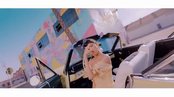 Hậu giảm cân thành công, Selena Gomez chặt đẹp Black Pink với những set đồ khoe body cực hot-9