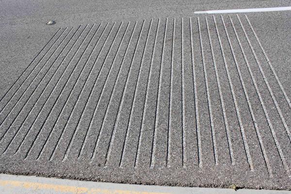 Những con đường kỳ lạ trên thế giới-7