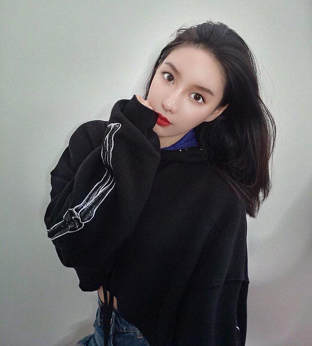 Điểm mặt những tiểu thư nhà giàu tài năng-6