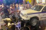 Vụ tai nạn liên hoàn ở phố Bùi Viện: Ôtô công an bị kẹt chân ga