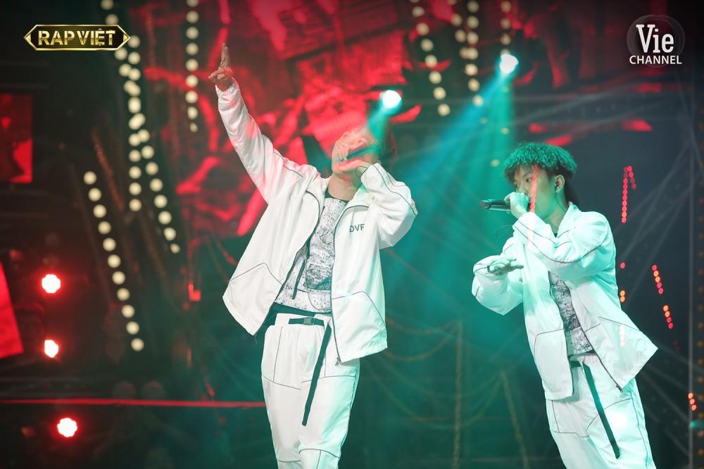 Xẩm và thơ Tố Hữu được mang vào Rap Việt khiến dàn HLV liên tục khẩu chiến-7