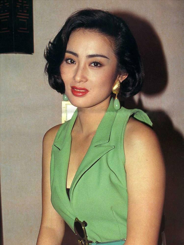 Đệ nhất mỹ nhân phim Châu Tinh Trì từng bị Triệu Vy cướp người yêu bây giờ ra sao?-2