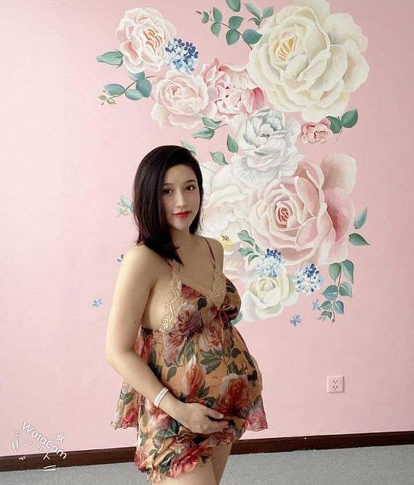 Bà đẻ Vân Navy lộ diện đẹp mòn con mắt, dính kiếp đẻ thuê qua ảnh cận mặt con gái-6