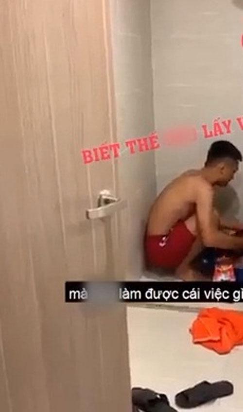 Ông chồng vừa giặt quần áo vừa chửi vợ như hát: Biết thế ngày xưa không lấy vợ!-2