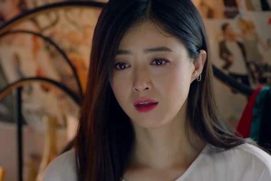 Dâu út được cưng như trứng vì ngày nào cũng quà cáp cho mẹ chồng cho đến một ngày...