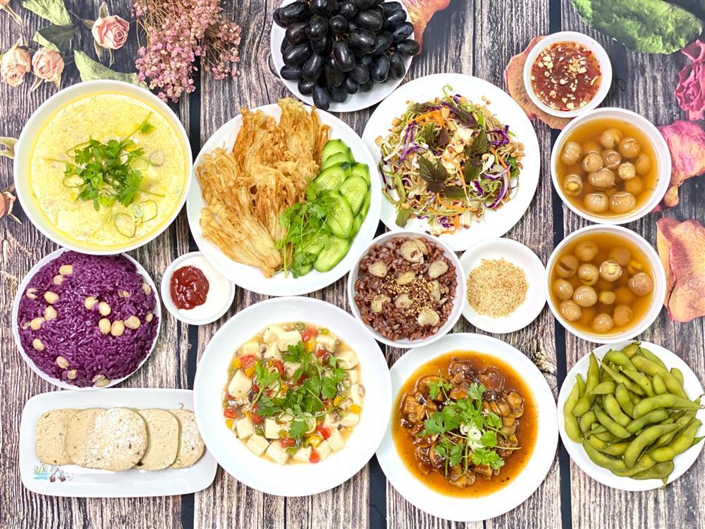 Blogger gợi ý mâm cơm chay cúng rằm tháng 7 âm lịch tươm tất, chị em khỏi phải nghĩ-1