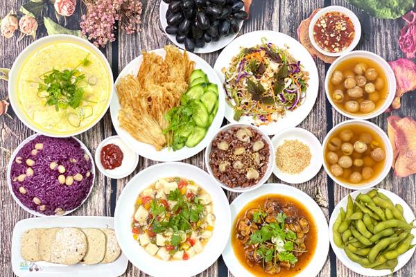 5 mâm cơm chay cúng gia tiên mùa Vu Lan-8