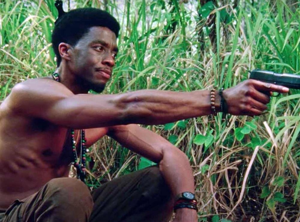 Chadwick Boseman nhịn đau, cố đóng phim những ngày cuối đời-1