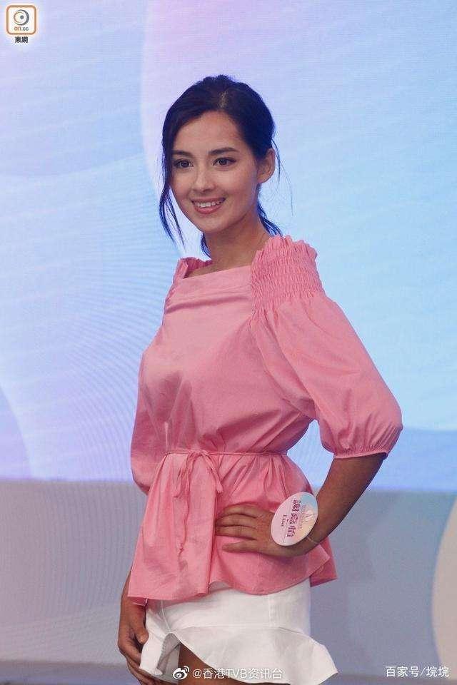 Cận cảnh nhan sắc tân Hoa hậu Hong Kong: Vỏn vẹn 1m60, hao hao Địch Lệ Nhiệt Ba-8