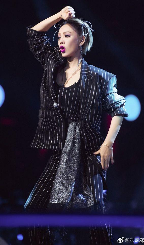 Ninh Tịnh: 30 năm xứng danh chị đại của Cbiz ai ai cũng phải kính nể-9