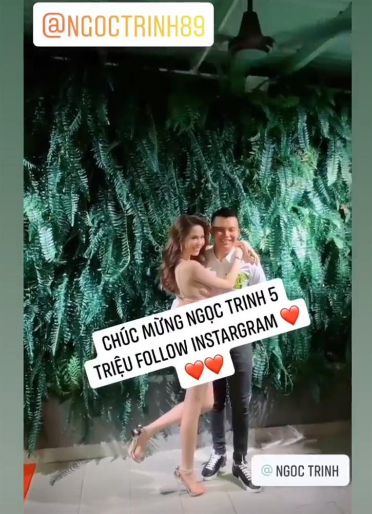 Chơi trội như Ngọc Trinh: Mở tiệc linh đình vì... Instagram đạt 5 triệu followers-1