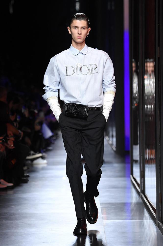 Cần gì cổ tích, đời thực vẫn đầy hoàng tử đẹp trai, giàu có khó ai sánh bằng đó thôi!-8