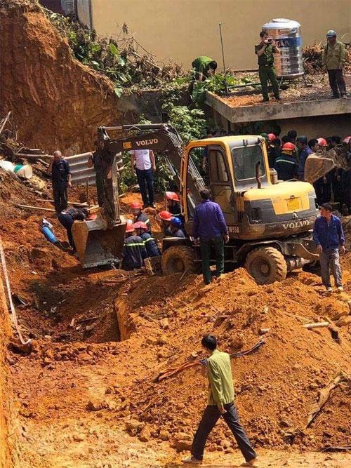 NÓNG: Sập công trình ở Phú Thọ, ít nhất 4 người chết, đang tiếp tục tìm kiếm thương vong-2