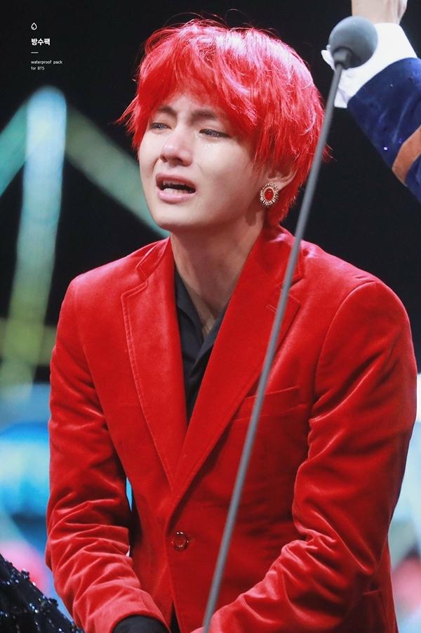 BTS oách xà loách đứng No.1 Billboard Hot 100, Tổng thống Hàn công khai gửi lời chúc-7