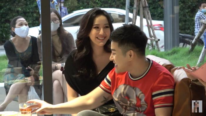 Bảo Thy cười haha trước loạt ảnh chụp lén cam thường đẹp hơn trên truyền hình-6